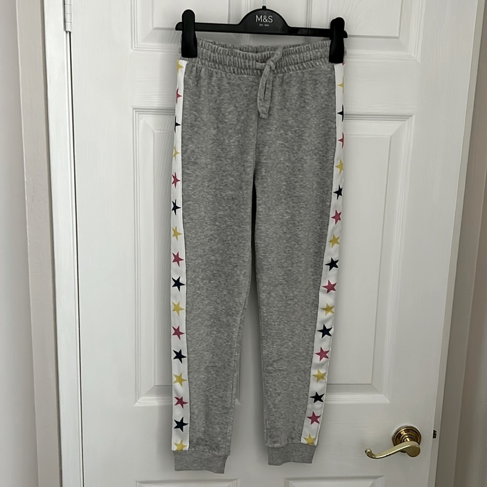 Very soft and chic new sweatpants